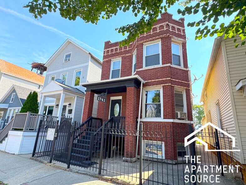 Building Photo - 1741 N Central Park Ave