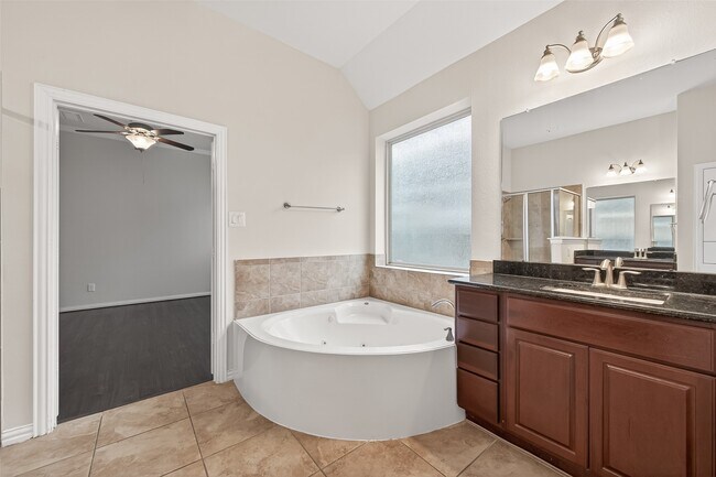 Building Photo - 9423 W Nightingale Hill Ln