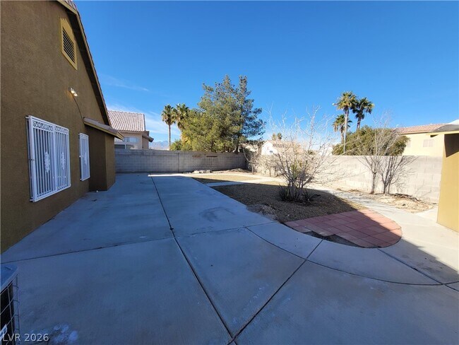 Building Photo - 4406 Cinema Ave