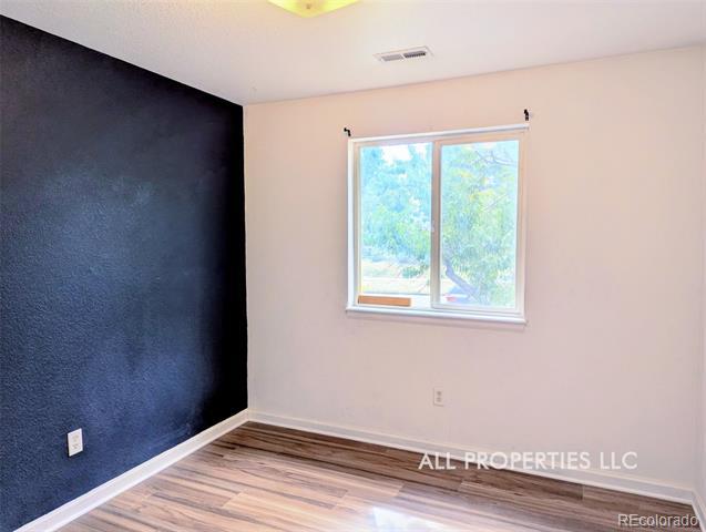 Building Photo - 1617 W 39th Ave