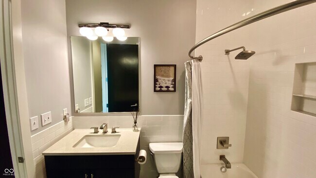 Building Photo - 1 Virginia Ave