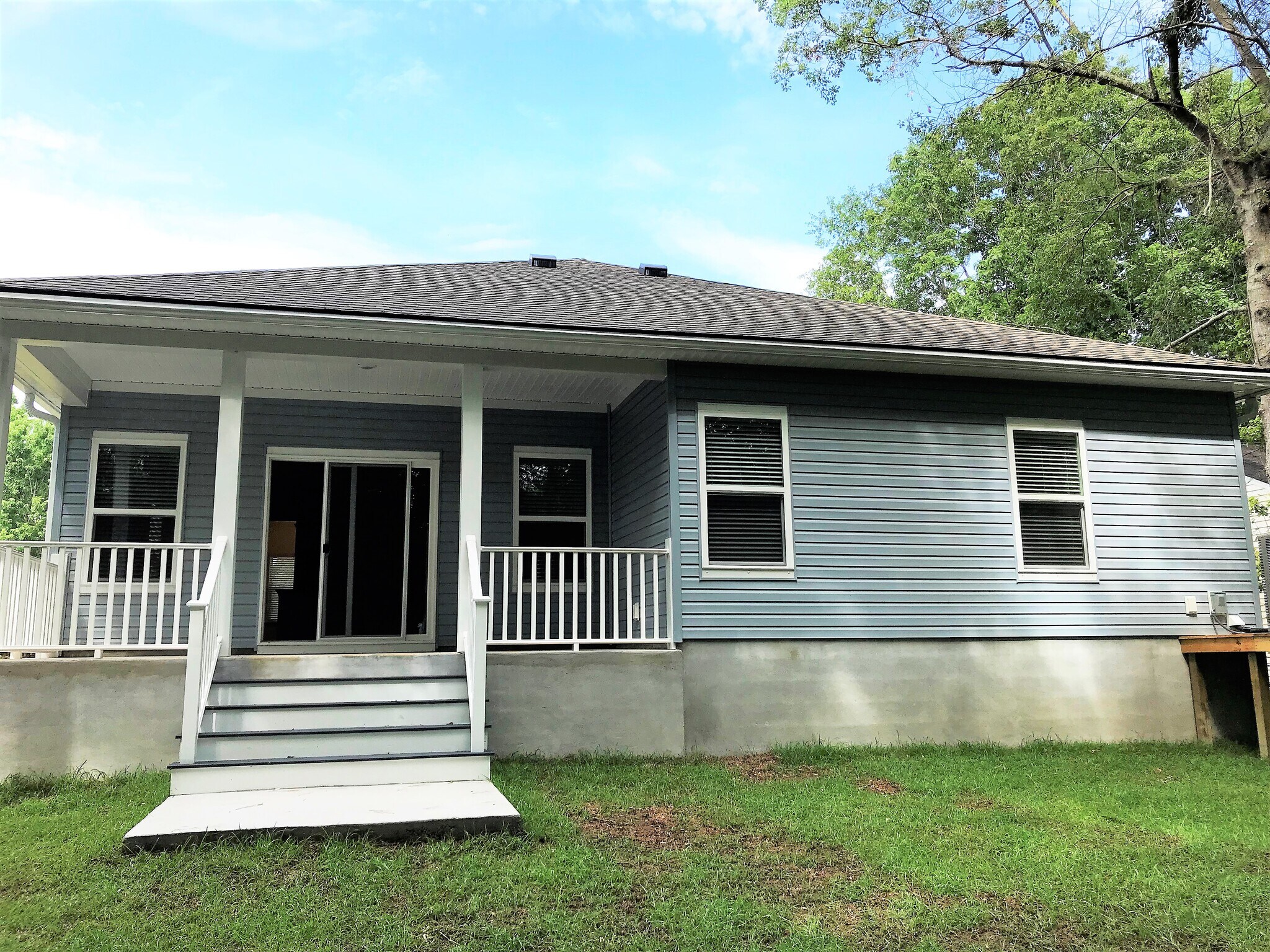 Building Photo - 131 Houston Dr