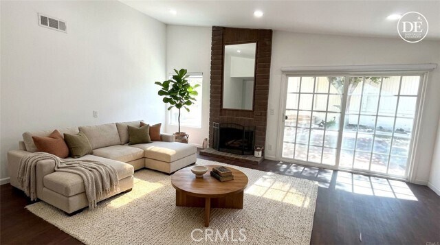 Building Photo - 1571 Kiowa Crest Dr