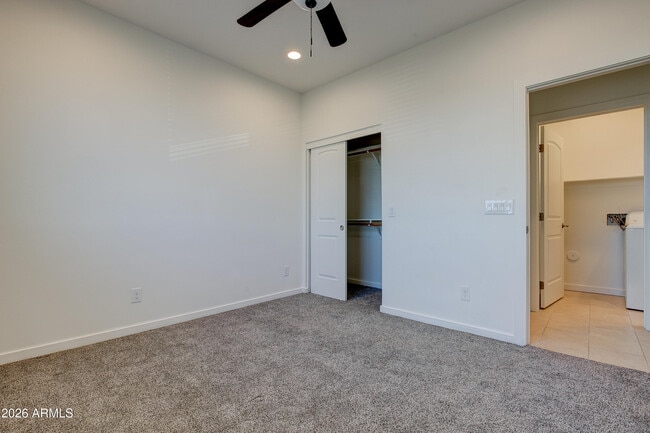 Building Photo - 16075 N 30th St