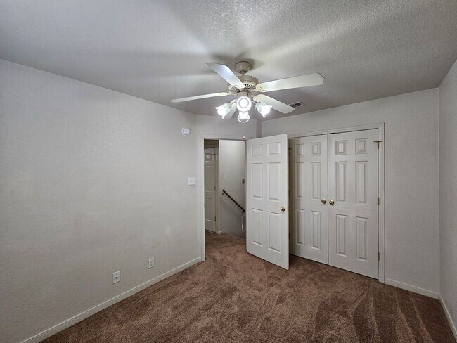 Building Photo - RENT REDUCTION & AVAILABLE NOW!