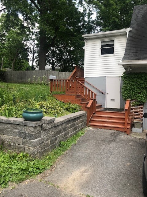 Building Photo - 17 S Manning Blvd