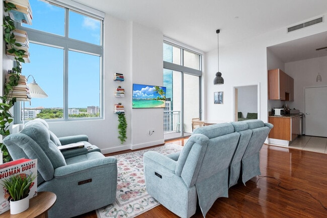 Building Photo - 9066 SW 73rd Ct