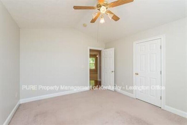 Building Photo - 3019 Emily Ct