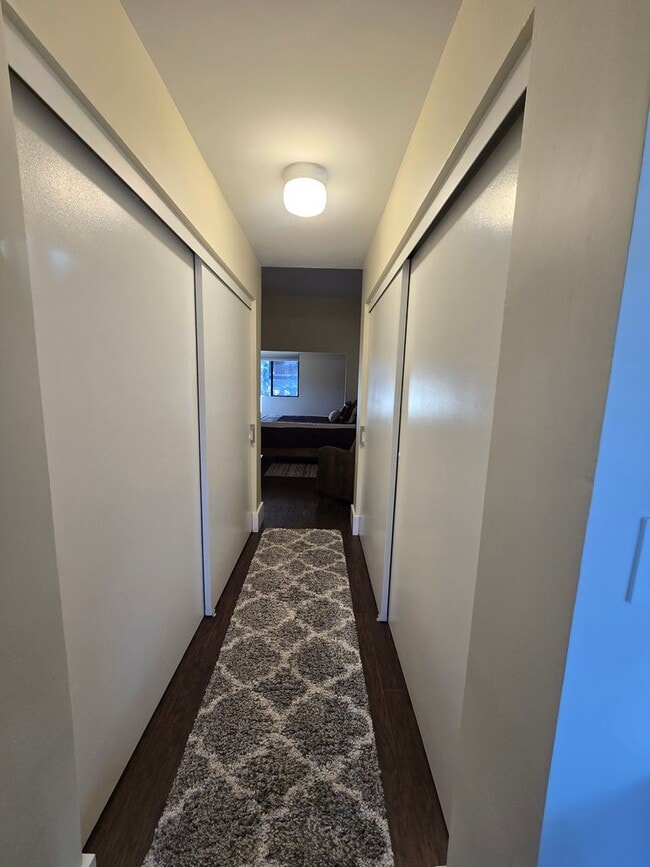 Building Photo - Furnished, 1-Year Long-Term Rental