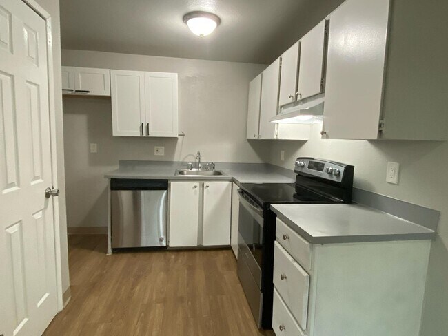 Interior Photo - 21640 30th Ave S