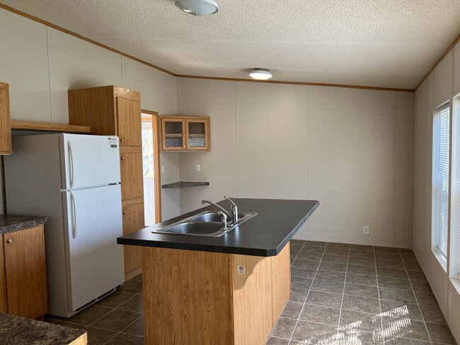 Building Photo - 3 bedroom 2 bathroom Modular Home in Babco...