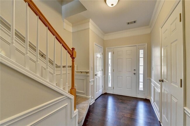 Building Photo - 4006 Edgecomb Dr