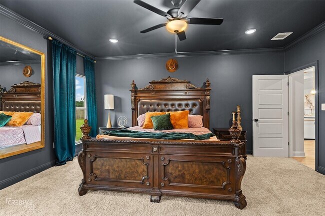 Building Photo - 440 LEGACY Pl