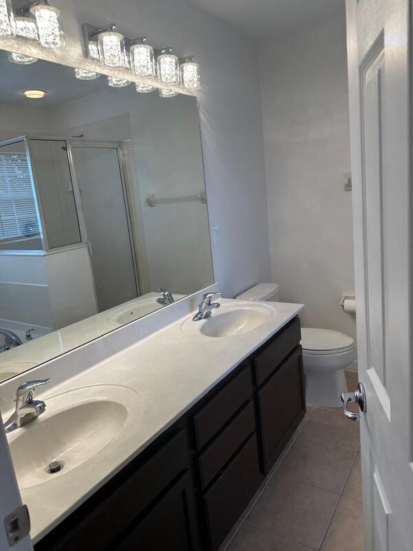 Building Photo - 9189 Camden Gardens St