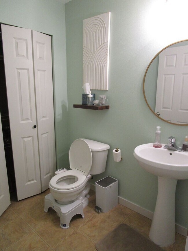 Building Photo - 574 Ruby Peak Avenue