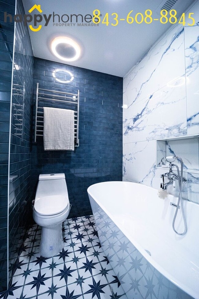 Building Photo - 2/2 Fully Furnished condo in The Meridian ...