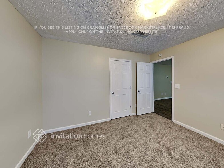 Building Photo - 1155 St Phillips Ct