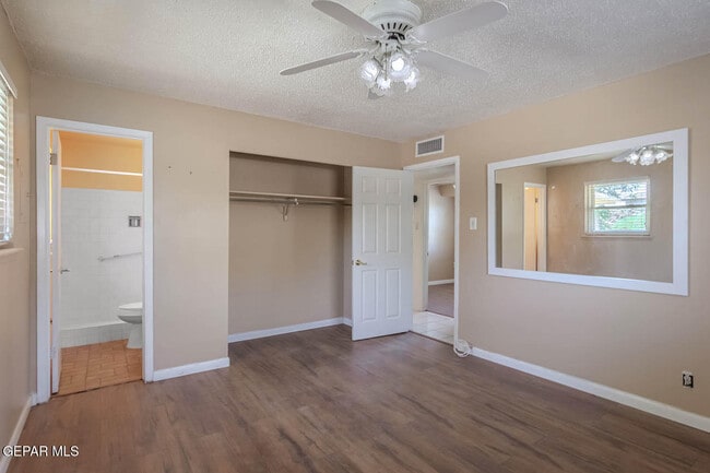 Building Photo - 2125 Pacheco Dr