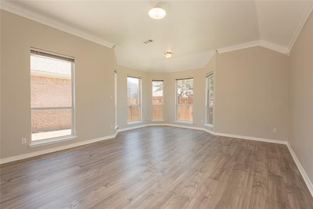 Building Photo - 2221 Grinelle Dr