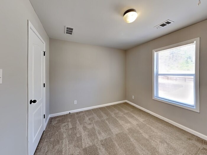 Building Photo - 1979 Raegan Way