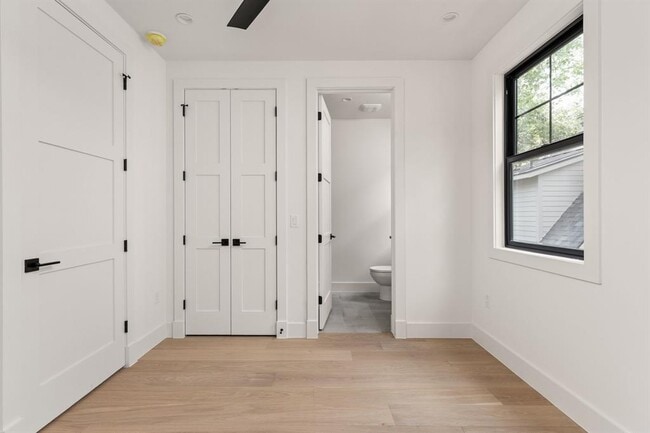 Building Photo - 2707 Stacy Ln