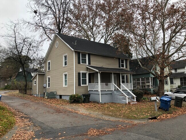 Primary Photo - 324 Hudson St