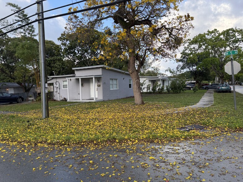 Building Photo - 495 NW 132nd St