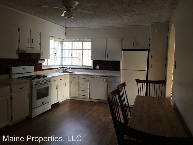 Building Photo - 2 br, 2 bath House - 1 Bonny Eagle Pond Road