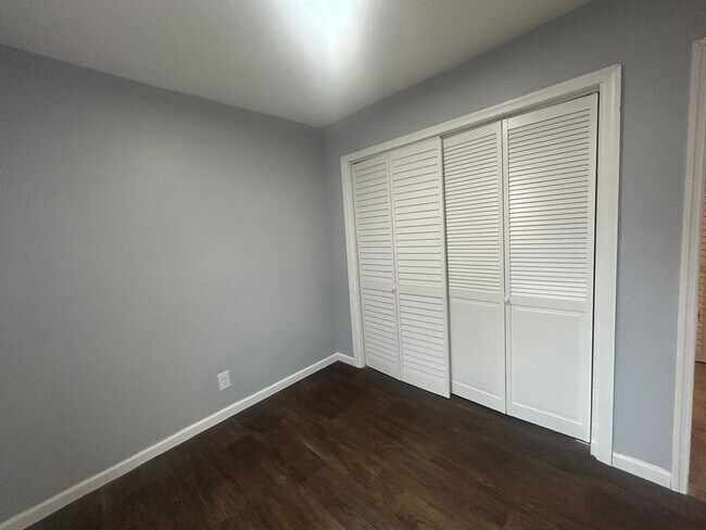 Building Photo - Cozy 3 Bedroom Single Family House for Rent in Neptune!