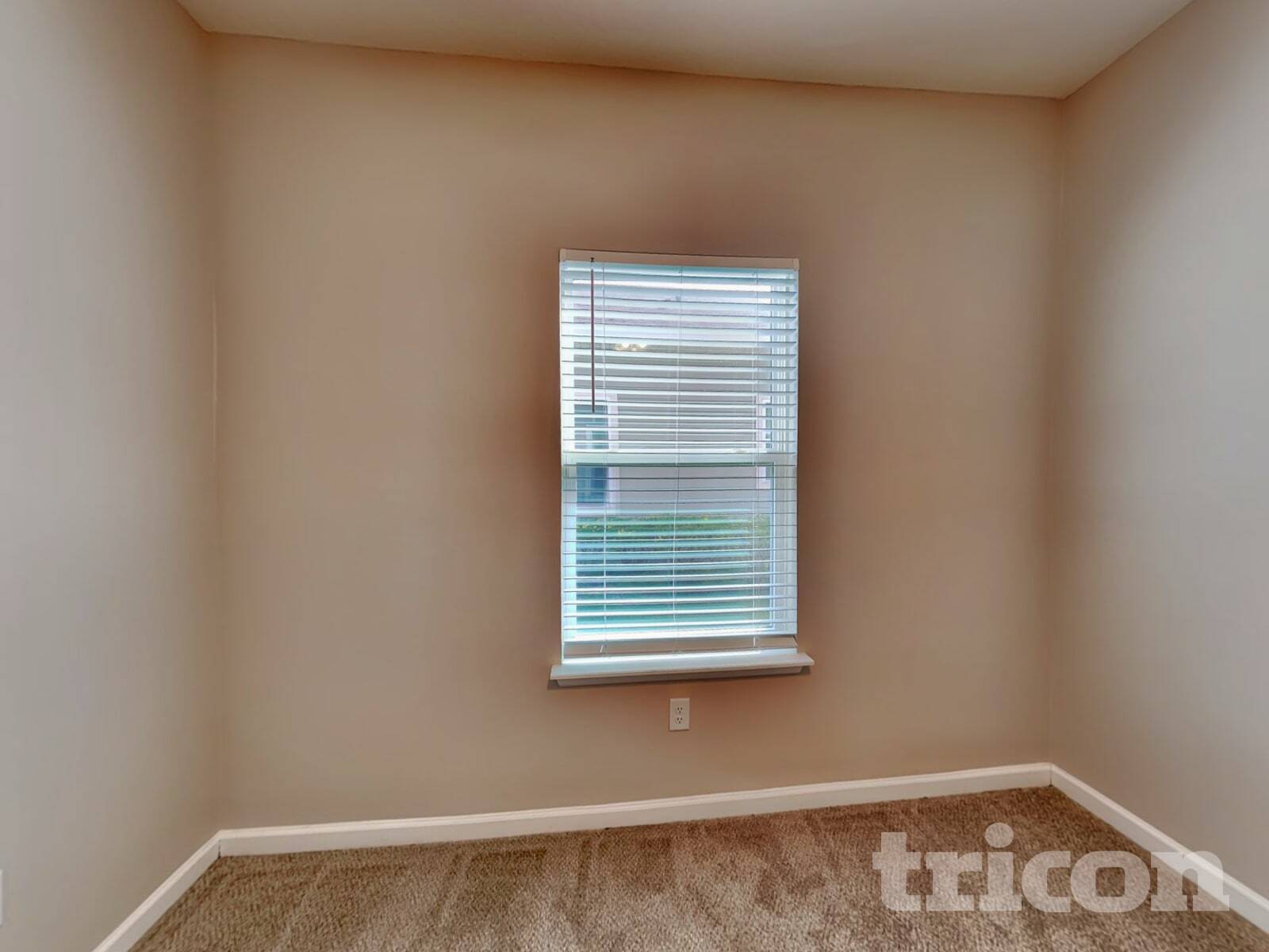 Building Photo - 124 Bloomfield Wy