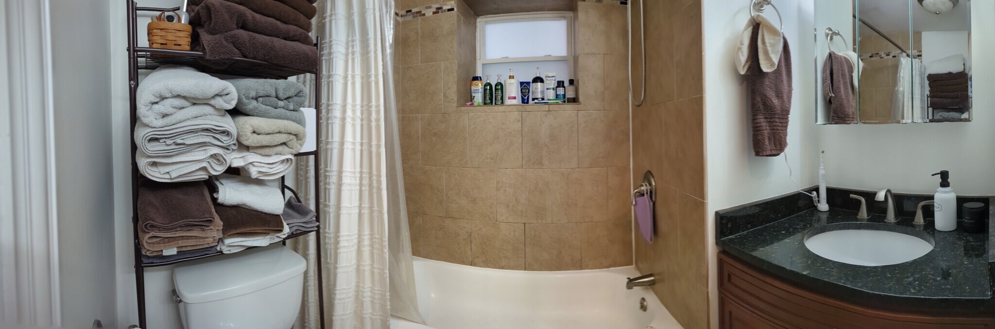 Building Photo - 3345 W Cullom Ave