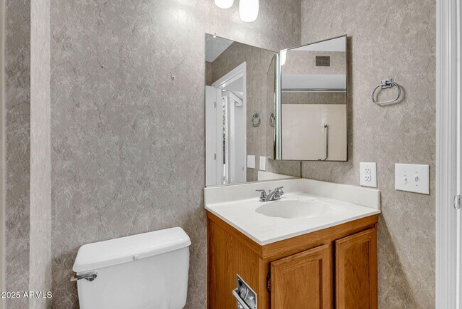 Building Photo - 14126 W Pennystone Dr