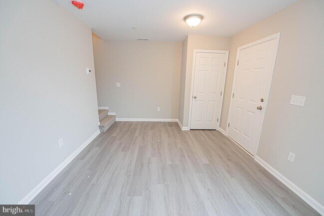 Building Photo - 243 Morgans Ct