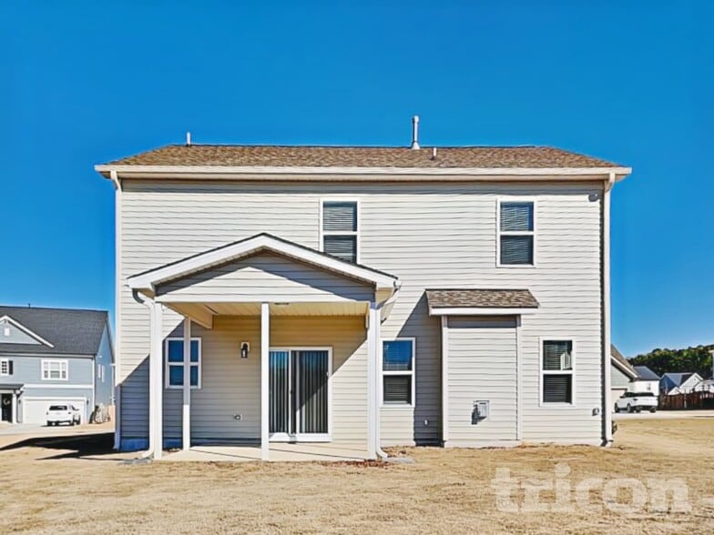 Building Photo - 402 Porterfield Dr