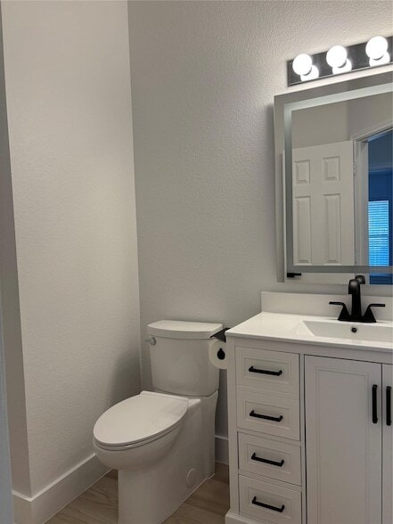 Building Photo - 1717 Bowerton Dr