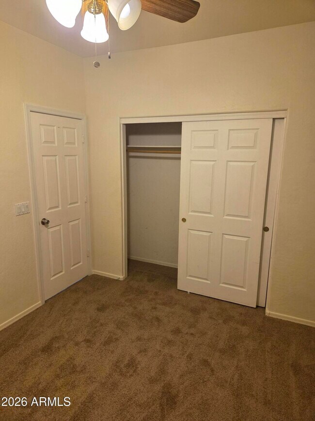 Building Photo - 7809 S 18th Way