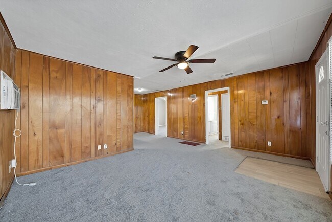 Building Photo - 2309 8th Ave