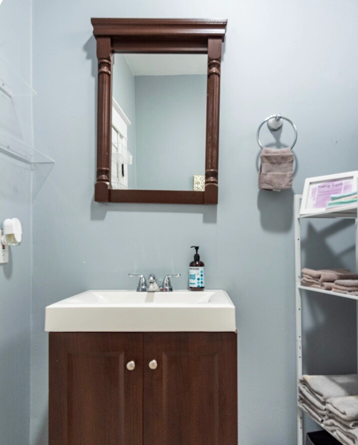 Building Photo - 4506 Walmsley Ave