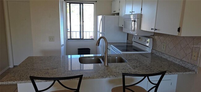 Building Photo - 22523 Westchester Blvd