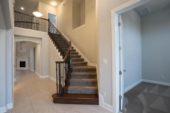 Building Photo - 3809 Vinalopo Dr