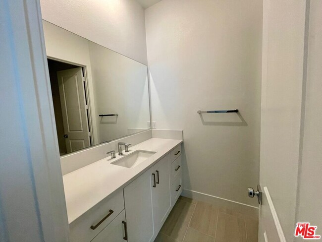 Building Photo - 26666 Beartown Ln