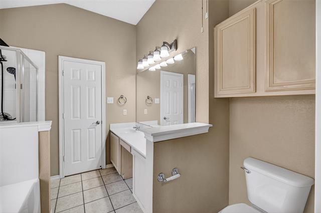 Building Photo - 1105 Hidden Glade Dr