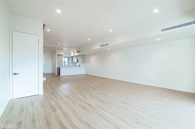 Building Photo - 7341 Valmont St