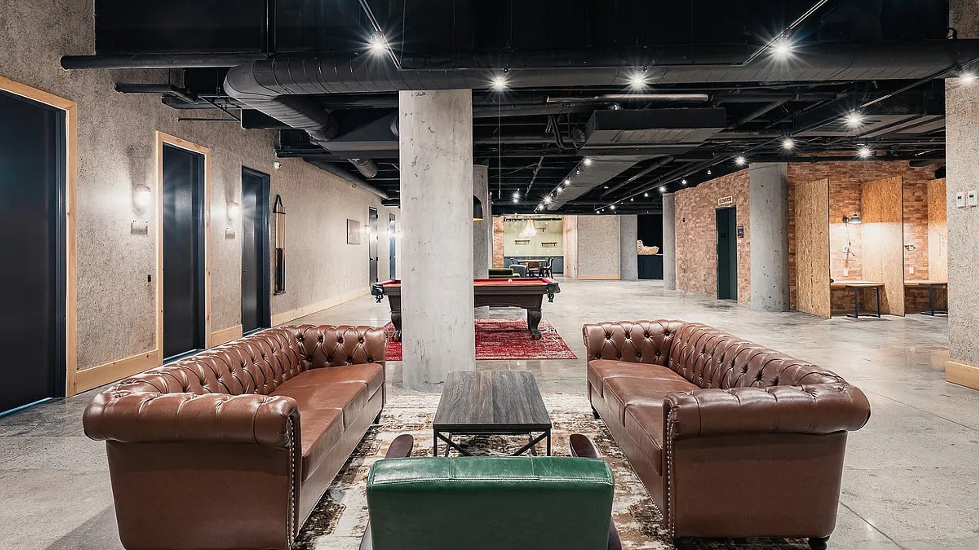 Building Photo - 255 18th St