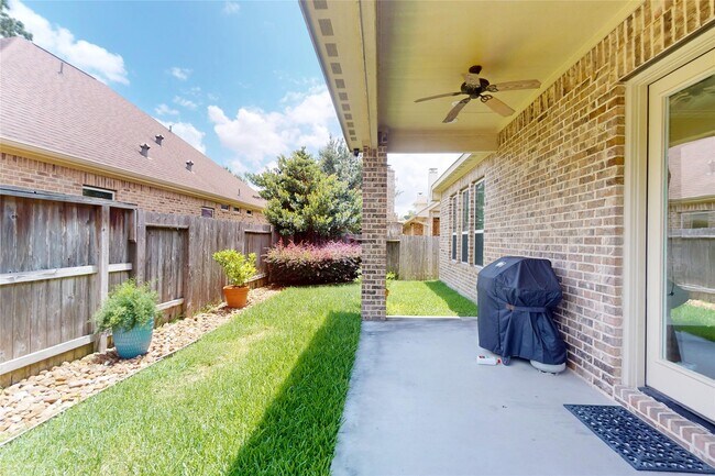 Building Photo - 8870 Van Allen Dr