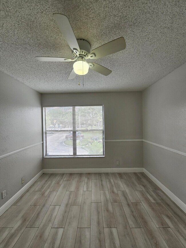 Building Photo - 1660 Windorah Way
