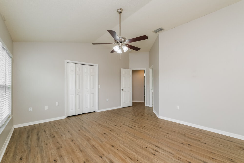 Building Photo - 1406 Storington Ave