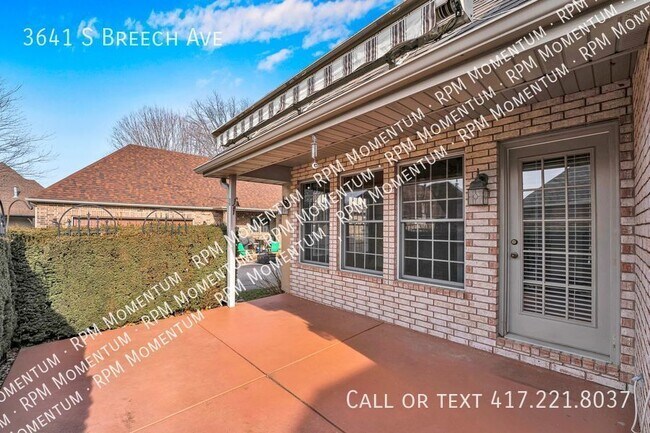 Building Photo - Chesterfield Village 3 Bedroom 2 Bath 2 Ca...
