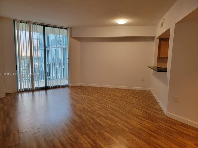 Building Photo - 140 S Dixie Hwy