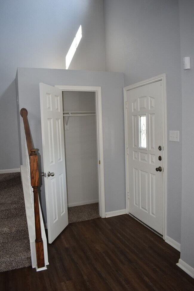Building Photo - Wow, run—don’t walk or you will miss out on one of the most inviting homes on the market.